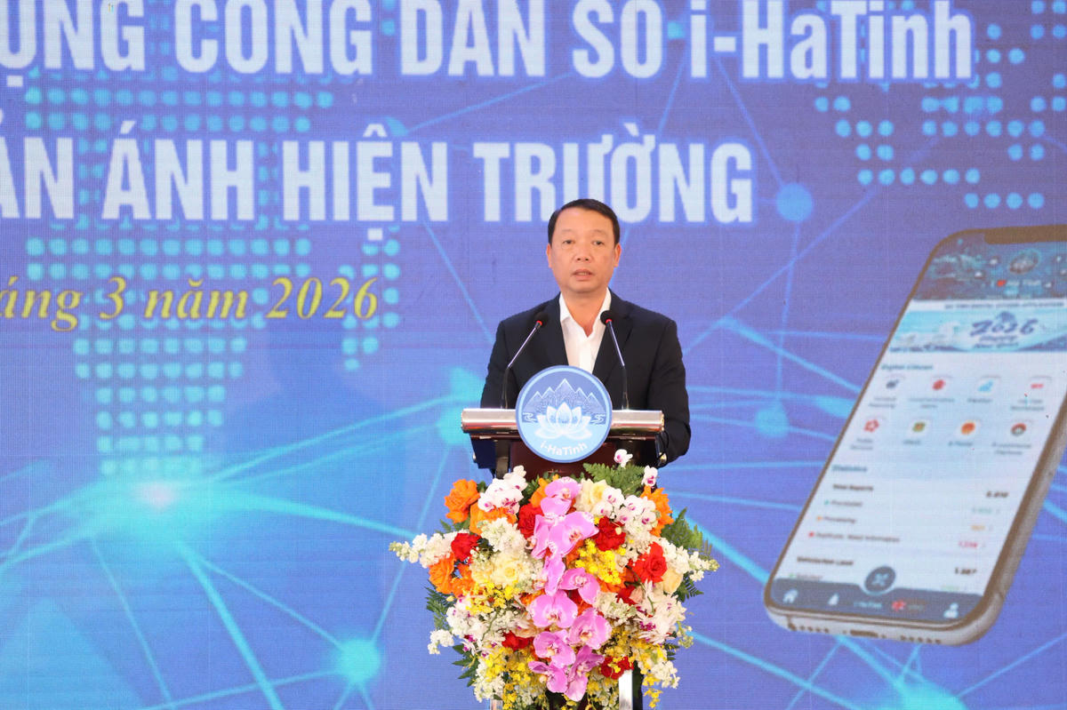 Ông Phan Thiên Định, Chủ tịch UBND tỉnh Hà Tĩnh phát biểu tại buổi lễ.