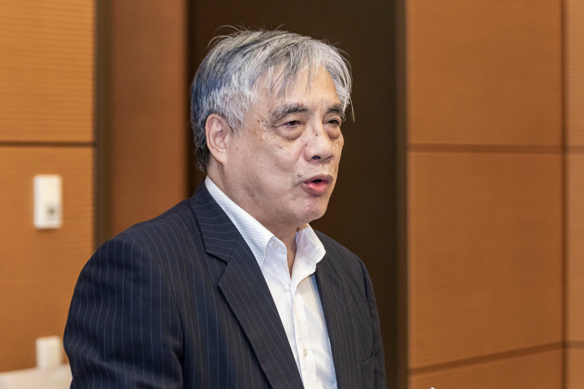 PGS.TS Trần Đình Thiên - Chủ nhiệm Hội đồng tư vấn về Kinh tế UBTƯ MTTQ Việt Nam phát biểu tại Hội nghị. Ảnh: Quang Vinh.