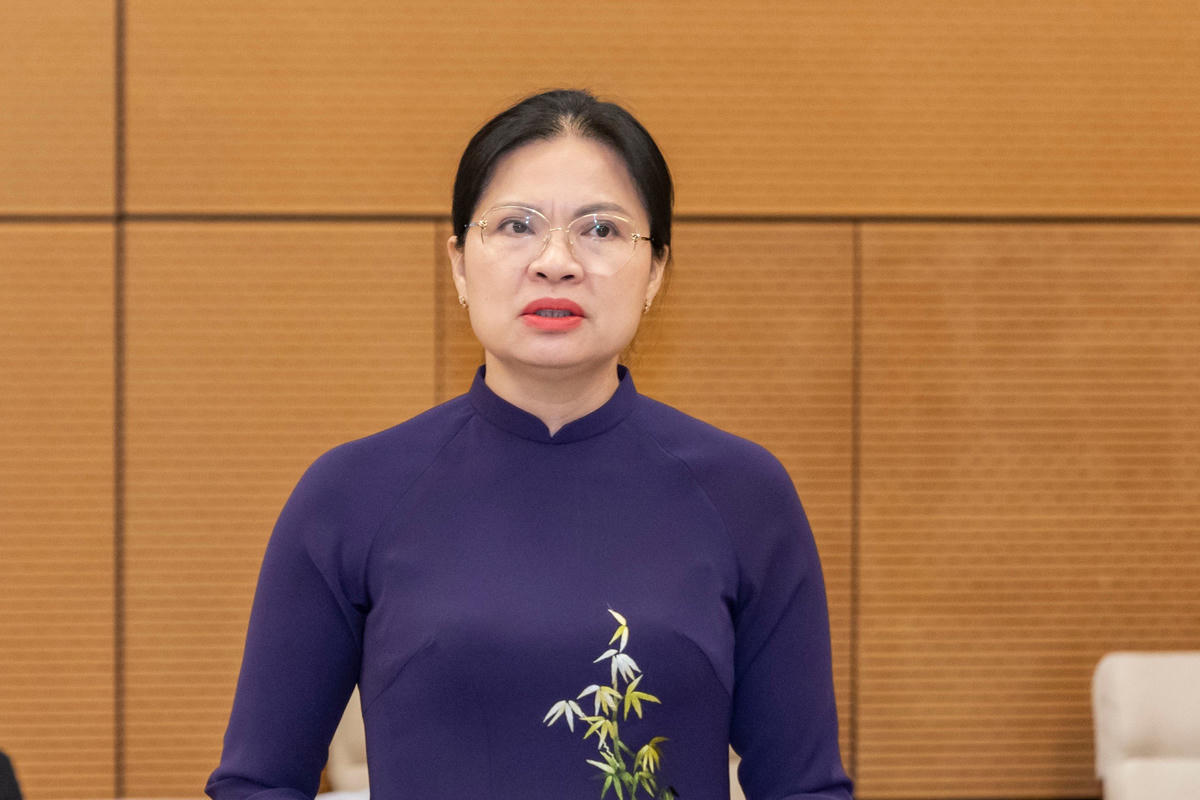 Phó Chủ tịch - Tổng Thư ký UBTƯ MTTQ Việt Nam Hà Thị Nga phát biểu tại Hội nghị. Ảnh: Quang Vinh.