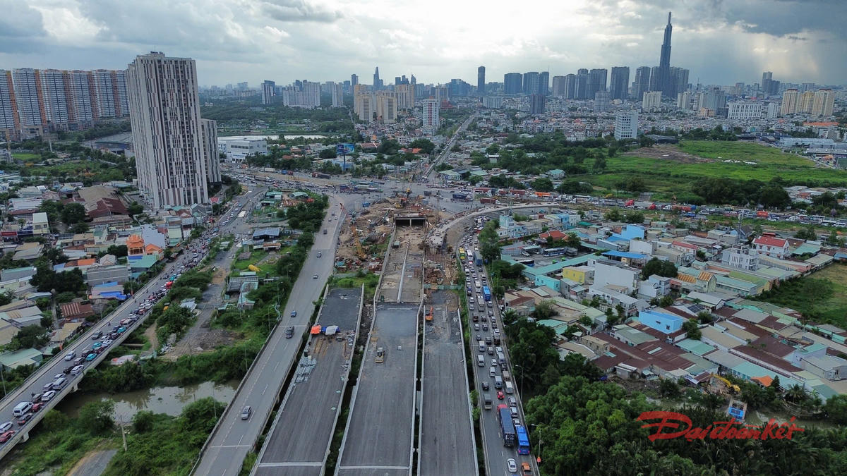 Nút giao thông An Phú - TP Hồ Chí Minh. Ảnh: Hồng Phúc.