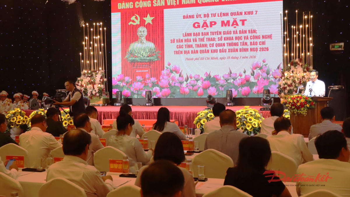 Quang cảnh buổi gặp mặt. Ảnh: Hồng Phúc.