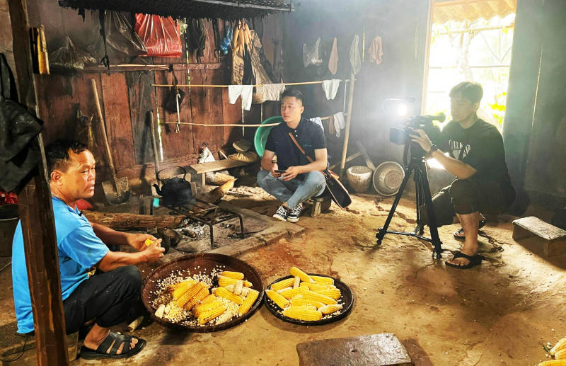 Thượng úy Lê Cao Thiên và những lần tác nghiệp tại biên giới.