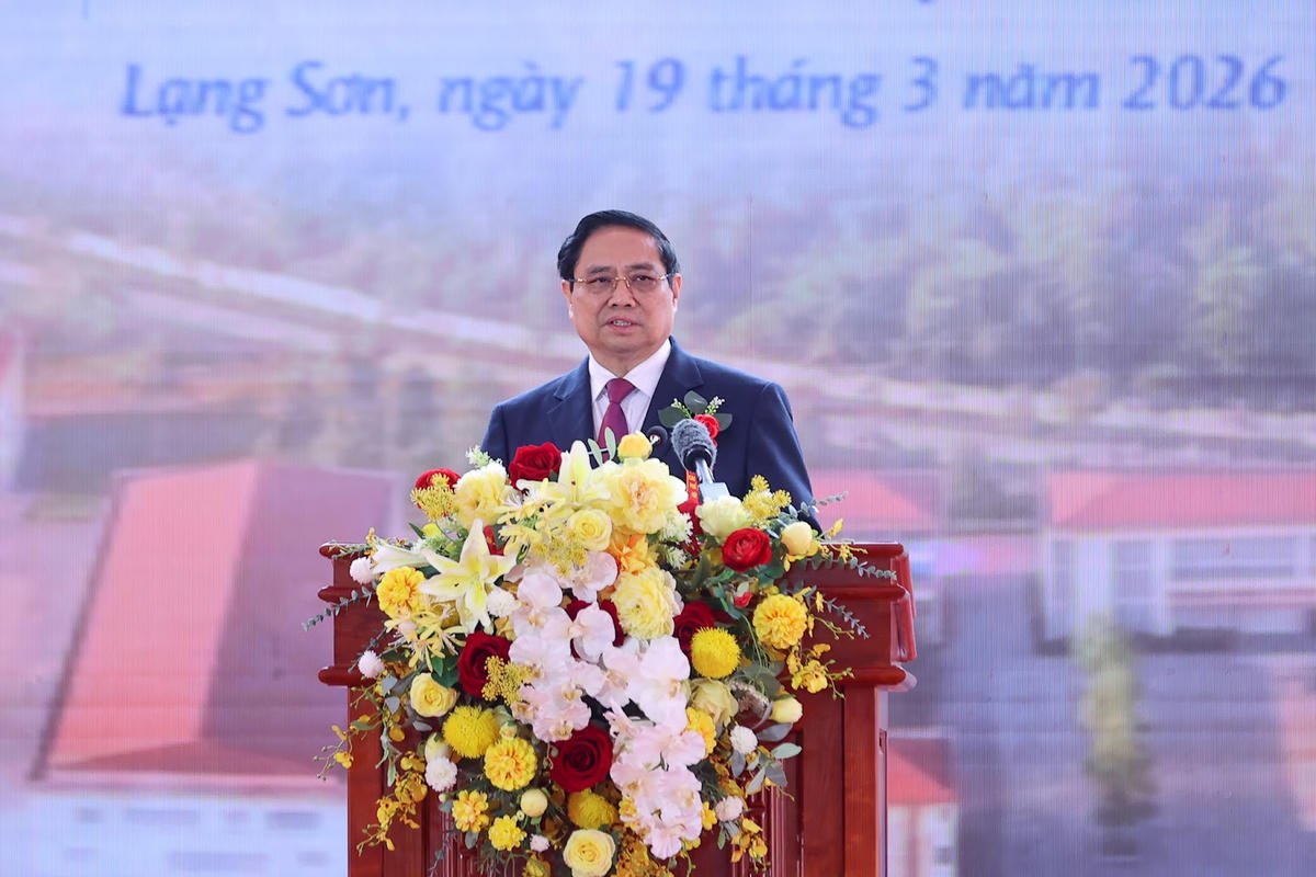 Thủ tướng Phạm Minh Chính phát biểu tại lễ khởi công - Ảnh: Nhật Bắc