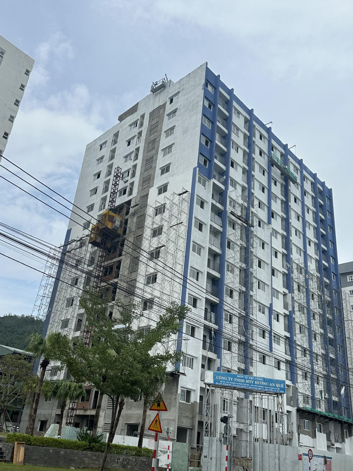 Một khối nhà tại dự án Khu chung cư nhà ở xã hội KCN Hòa Khánh. Ảnh: Nguyễn Tú.