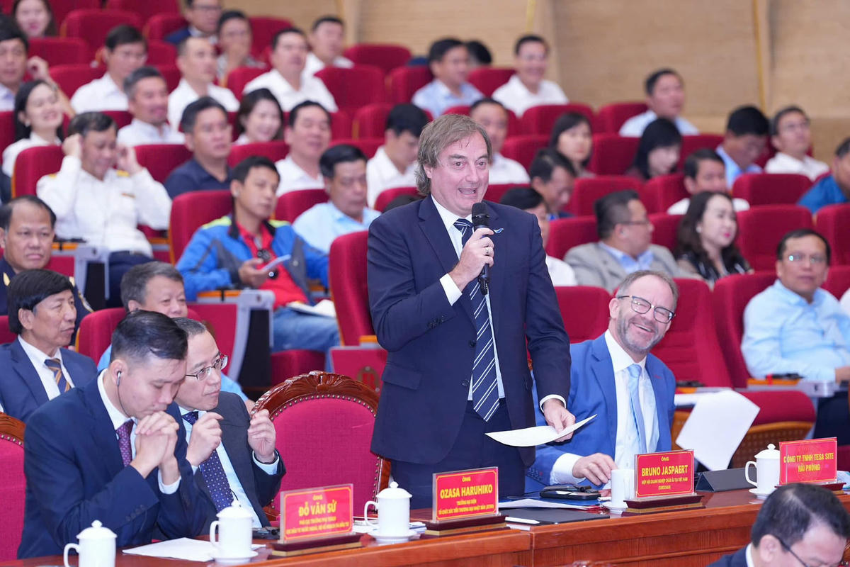 Đại diện các doanh nghiệp FDI nếu kiến nghị tại Hội nghị gặp gỡ, đối thoại với doanh nghiệp có vốn đầu tư trực tiếp nước ngoài do Thành uỷ Hải Phòng tổ chức. Ảnh minh hoạ.&nbsp;