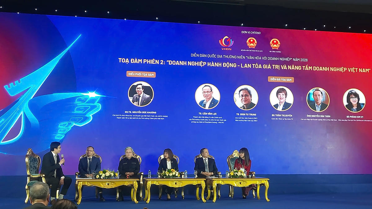 Phiên 2 chủ đề “Doanh nghiệp hành động – Lan toả giá trị và nâng tầm doanh nghiệp Việt Nam”. 