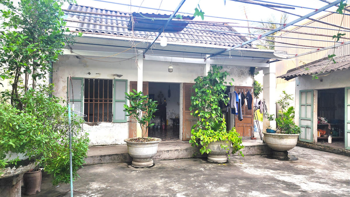 Mặc dù khẳng định “sổ đỏ” được UBND huyện Ninh Giang cũ cấp cho bà Liên không đúng nhưng TAND TP Hải Phòng không tuyên huỷ, đồng thời chia thừa kế cho bà Liên trên chính phần diện tích này. Ảnh: K.H.

