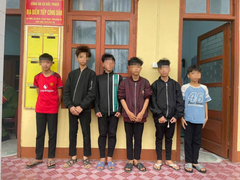 06 đối tượng thừa nhận hành vi ném đá vào các phương tiện đang lưu thông trên cao tốc Bắc - Nam.