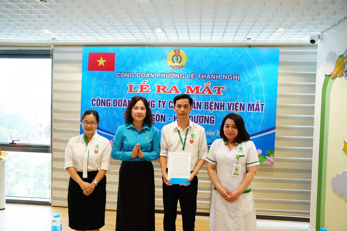 Công đoàn phường Lê Thanh Nghị tổ chức Hội nghị công bố Quyết định thành lập Công đoàn cơ sở Công ty Cổ phần Bệnh viện Mắt Sài Gòn – Hải Dương. Ảnh minh hoạ.&nbsp;