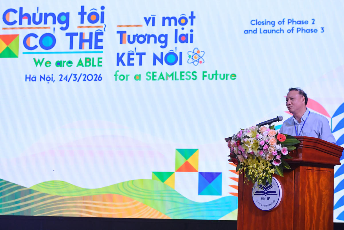 PGS.TS. Nguyễn Đức Sơn - hiệu trưởng Trường Đại học Sư phạm Hà Nội phát biểu.