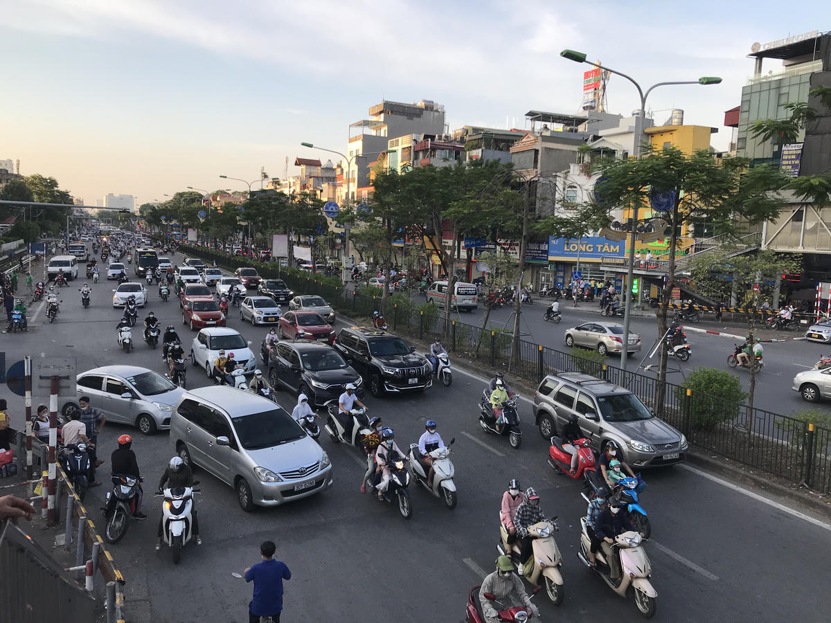 Thực hư cấm xe bán tải trong nội đô