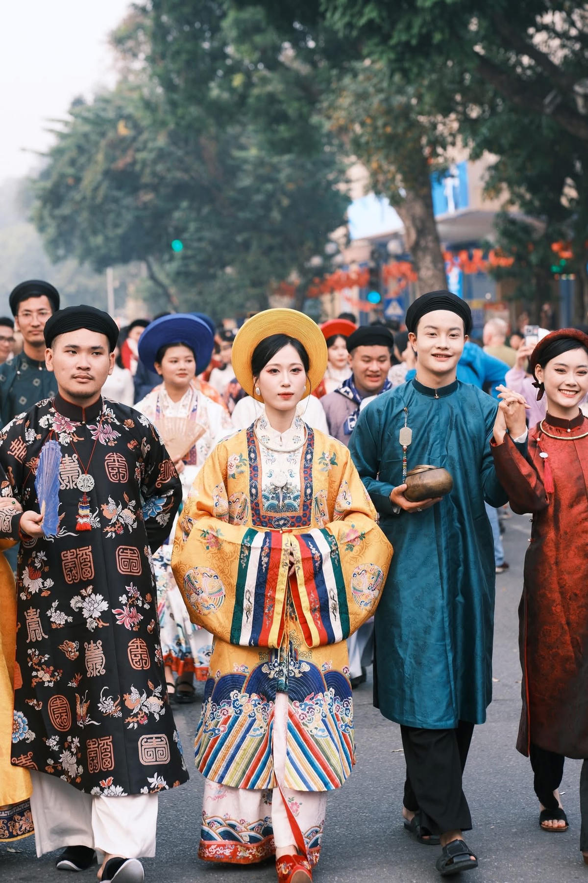 Cổ phục trong đám cưới hiện đại. Ảnh minh họa.           