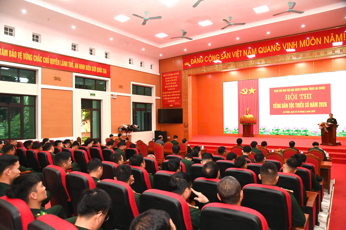 Quang cảnh buổi bế mạc Hội thi.