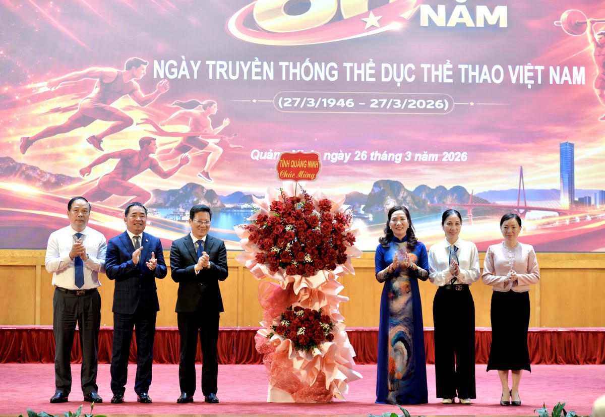 Lãnh đạo tỉnh Quảng Ninh tặng hoa chúc mừng&nbsp;kỷ niệm 80 năm Ngày truyền thống ngành thể dục thể thao Việt Nam 27/3 (1946-2026).