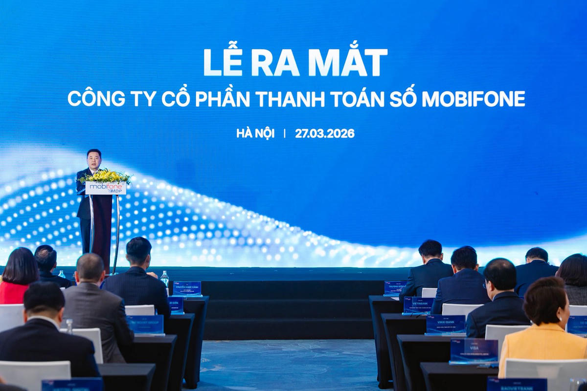 Phó Thống đốc Ngân hàng Nhà nước Nguyễn Ngọc Cảnh phát biểu tại sự kiện.