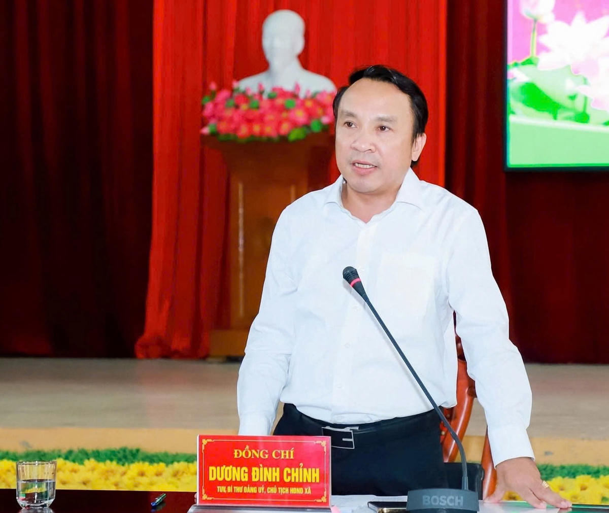 Ông Dương Đình Chỉnh - Ủy viên Ban Thường vụ Tỉnh ủy, Bí thư Đảng ủy, Chủ tịch HĐND xã Đông Lộc được HĐND bầu giữ chức Phó Chủ tịch HĐND tỉnh khóa XIX, nhiệm kỳ 2026–2031. Ảnh: PB
