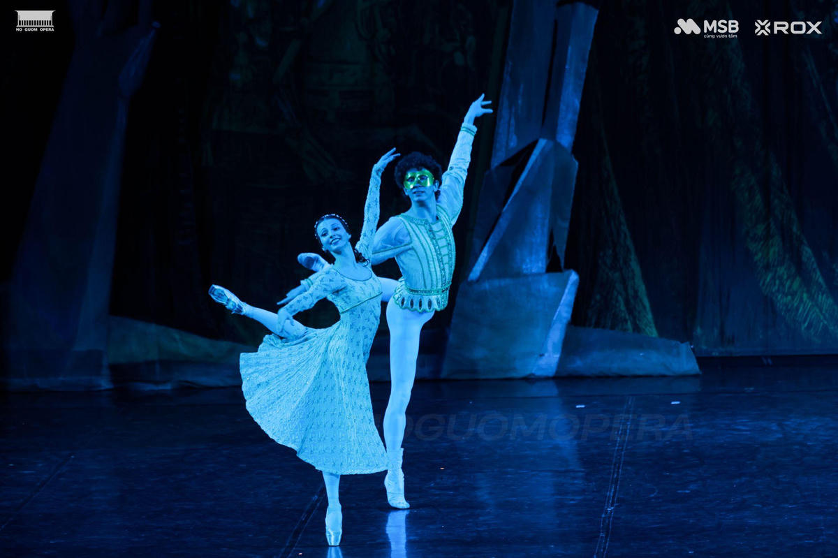 Sức hút đặc biệt của “Romeo và Juliet” trên sân khấu Nhà hát Hồ Gươm