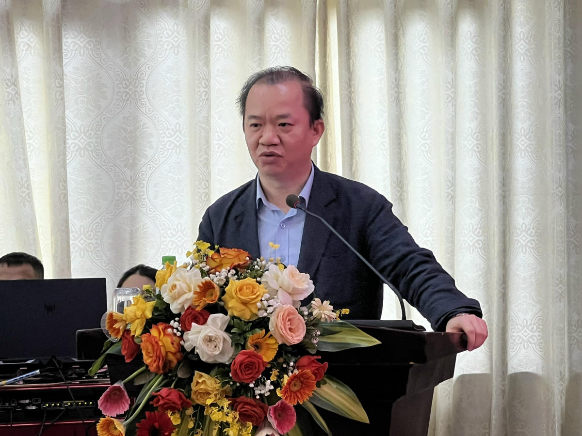 TS. Bùi Hoài Sơn – Ủy viên Thường trực Ủy ban Văn hóa – Giáo dục của Quốc hội 
