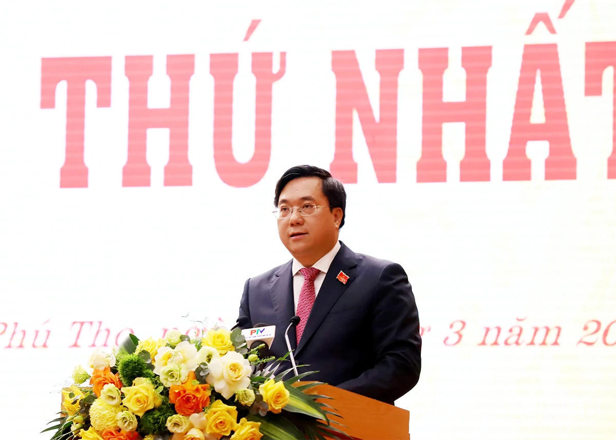 Chủ tịch UBND tỉnh Phú Thọ phát biểu nhậm chức. Ảnh: Báo Phú Thọ.