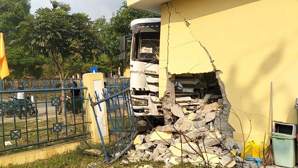 Hiện trường vụ tai nạn. Ảnh: V.H.