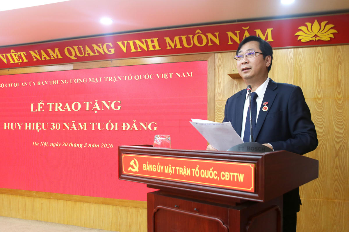 Đồng chí Cao Xuân Thạo - Bí thư Chi bộ,&nbsp;Trưởng ban Công tác xã hội Cơ quan UBTƯ MTTQ Việt Nam phát biểu tại buổi lễ.