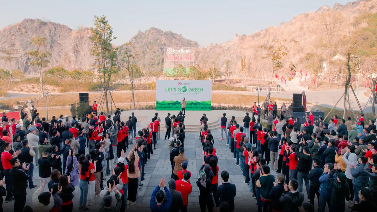 Bà Nguyễn Thị Nga - Chủ tịch Tập đoàn BRG phát động chiến dịch Let’s Go Green trong hệ sinh thái Tập đoàn