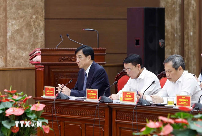 Ban Thường vụ Thành ủy Hà Nội. (Ảnh: Thống Nhất/TTXVN).