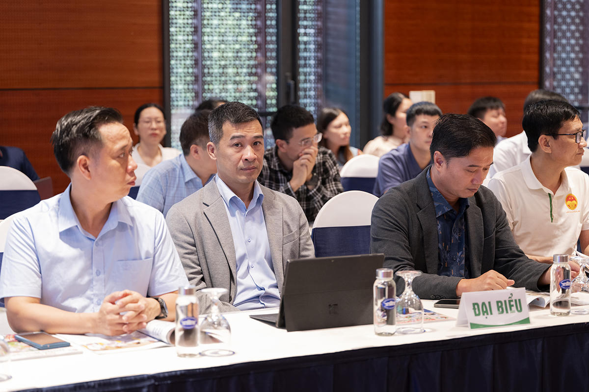 Theo các đại biểu giai đoạn 2026-2030 chính là giai đoạn tăng tốc và đi vào thực chất, buộc các DN phải chuyển đổi mạnh mẽ hơn . Ảnh: NN