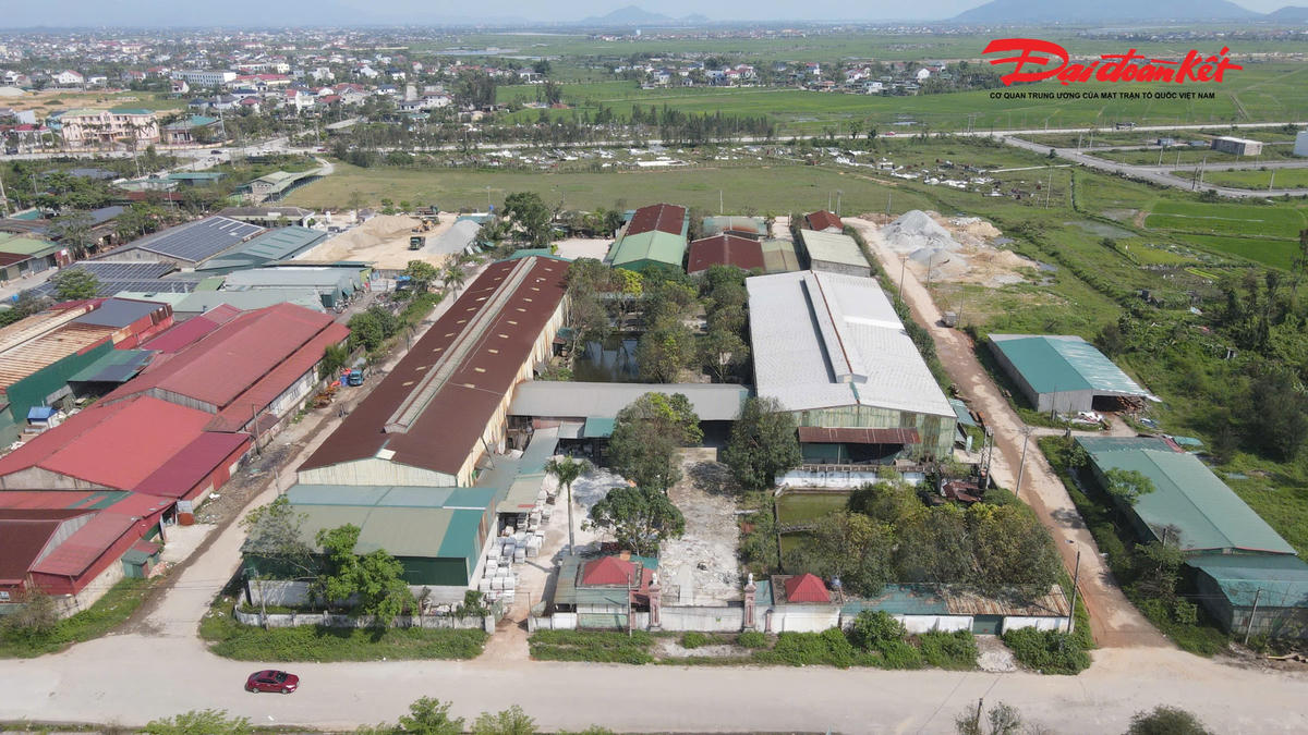 CCN này đã thu hút được 6 doanh nghiệp vào đầu tư, sản xuất kinh doanh. Tuy nhiên, do CCN nằm sát khu dân cư nên gây nhiều phiền toái cho người dân, nhất là ô nhiễm môi trường, không phù hợp với không gian phát triển đô thị của thành phố Hà Tĩnh (cũ).