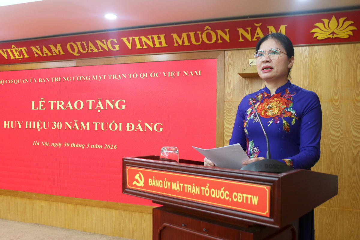 Phó Chủ tịch - Tổng Thư ký Hà Thị Nga phát biểu tại buổi lễ.