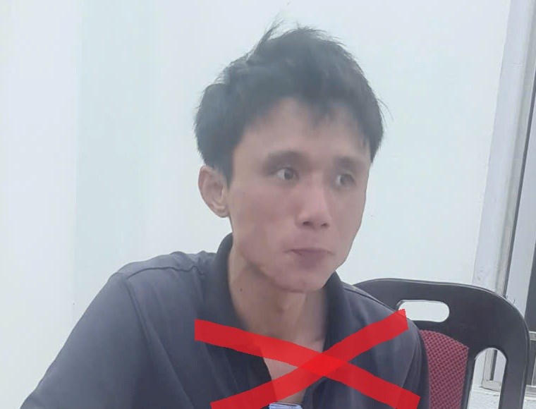 Đối tượng Lê Văn Tuấn tại cơ quan công an. Ảnh: Công an TP Hải Phòng. 