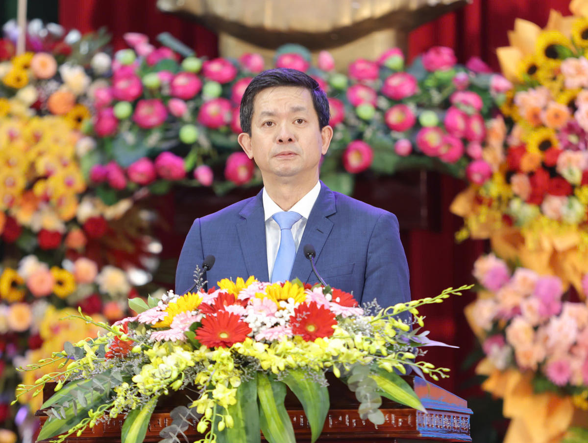 Ông Lê Quang Tùng, Ủy viên Ban chấp hành Trung ương Đảng, Bí thư Thành ủy Cần Thơ phát biểu tại lễ kỉ niệm. Ảnh Phạm Trung