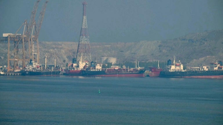 Iran nới lỏng kiểm soát eo biển Hormuz, ưu tiên tàu các nước “thân thiện”