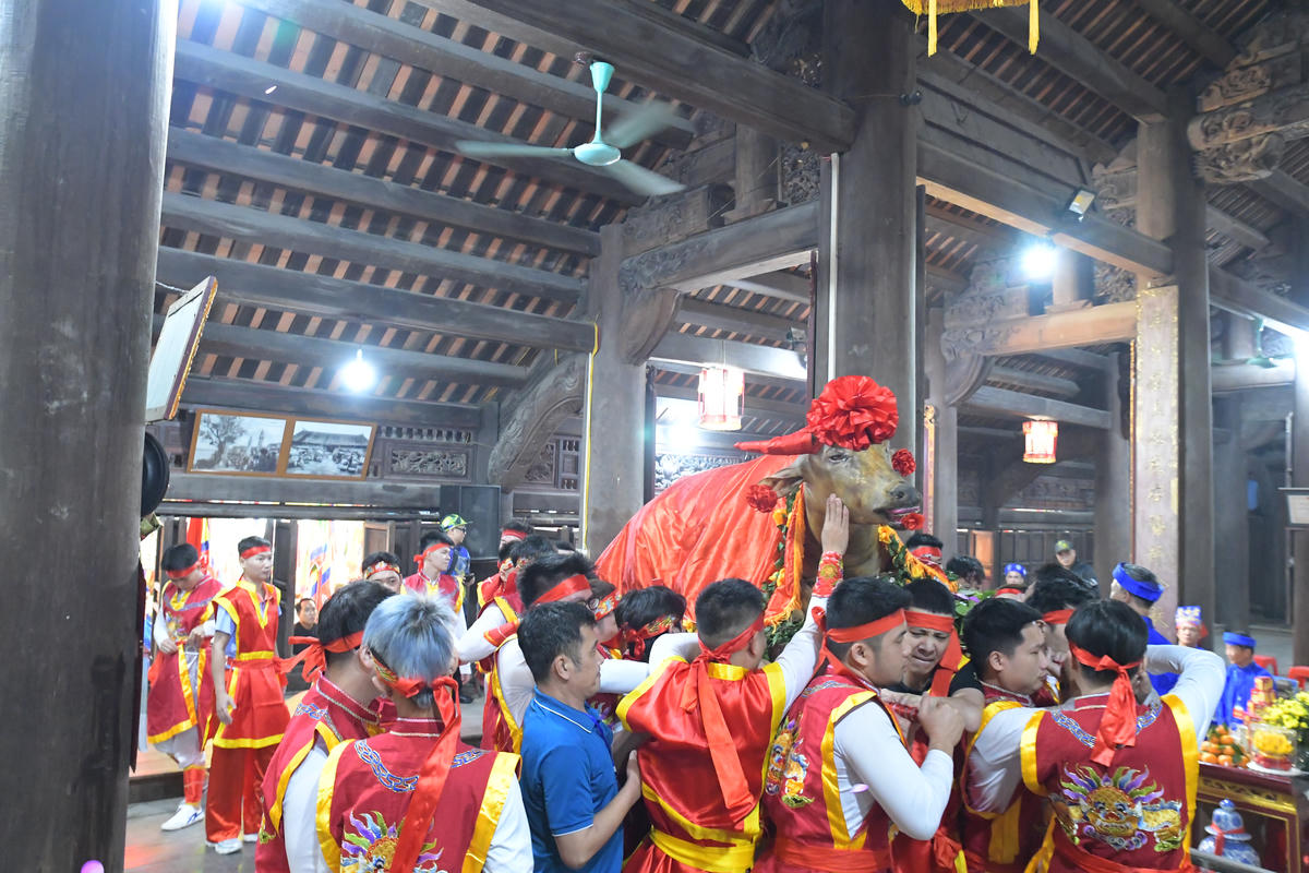 Đồ cúng tế.