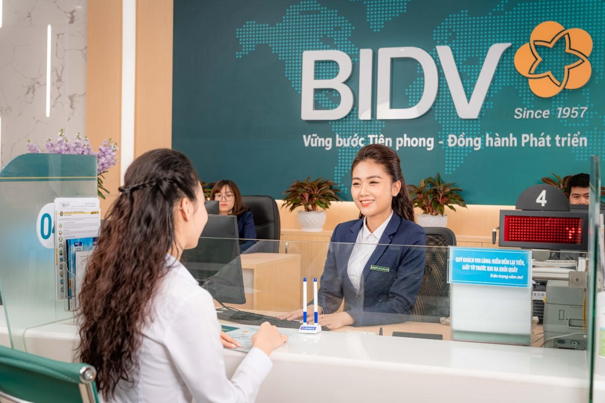 Giữ ổn định lãi suất