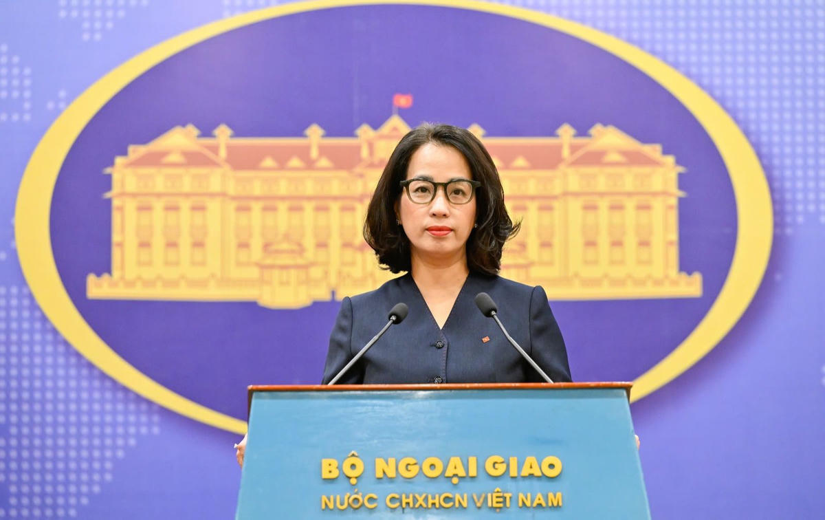 Bộ Ngoại giao: Iran đang triển khai thủ tục cho tàu Việt Nam qua eo biển Hormuz