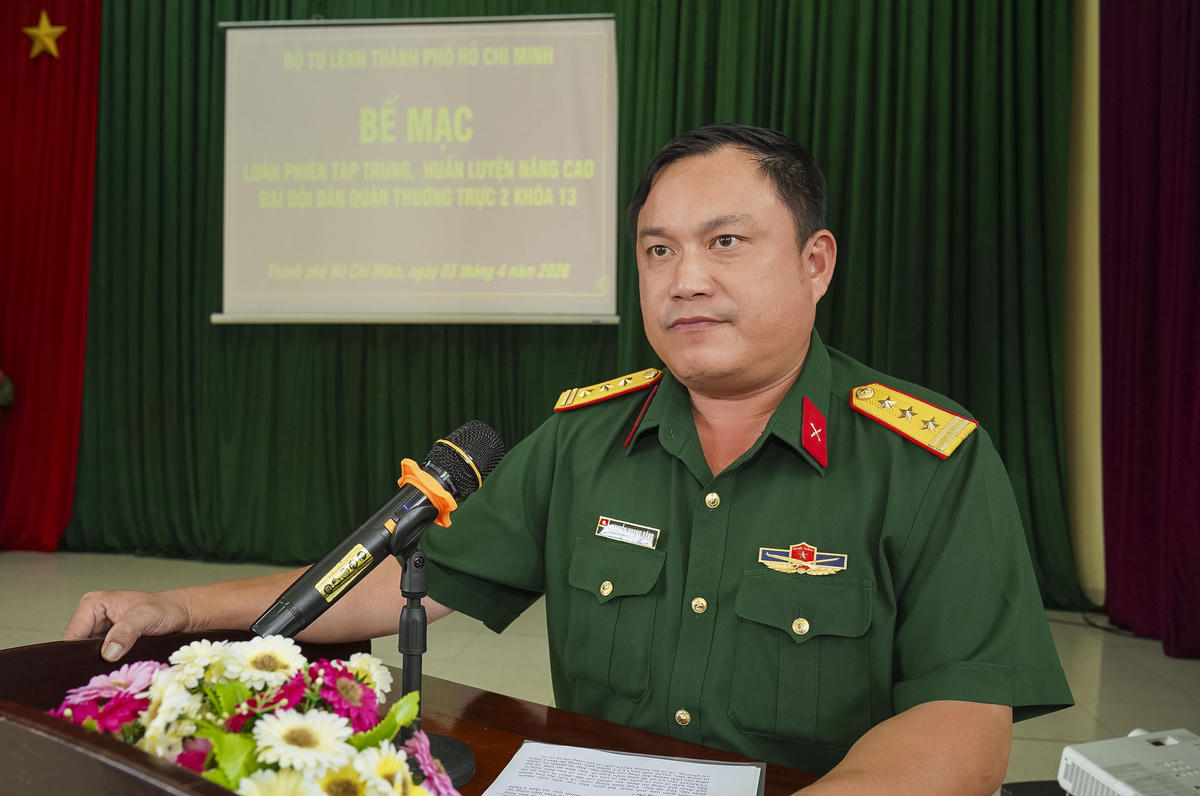 Thượng tá Nguyễn Quang Sáng, Phó Tham mưu trưởng Bộ Tư lệnh TP Hồ Chí Minh phát biểu tại buổi lễ. Ảnh: Nguyên Phú.