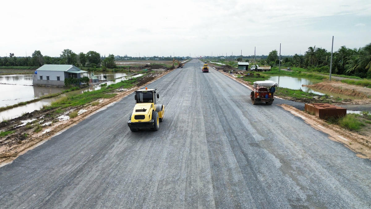 Tây Ninh đang đẩy nhanh tiến độ loạt dự án kết nối các trung tâm thuộc tỉnh. Ảnh: Đ.Xá.