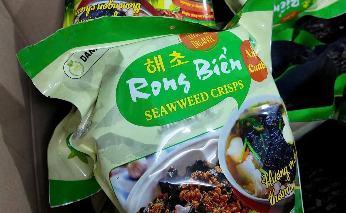 Rong biển khô giả bị PC03, Công an TP Đà Nẵng phát hiện thu giữ. Ảnh: CV.