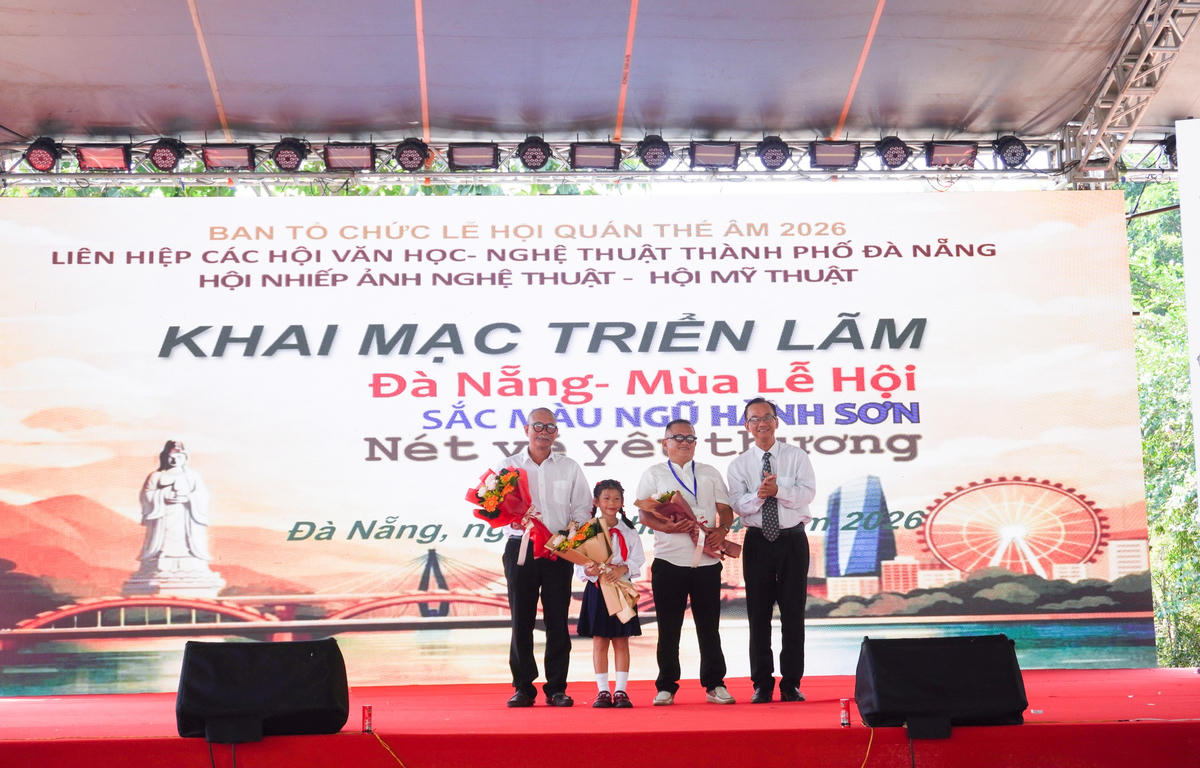 Trang nghiêm nghi lễ tại Lễ hội Quán Thế Âm Ngũ Hành Sơn Đà Nẵng