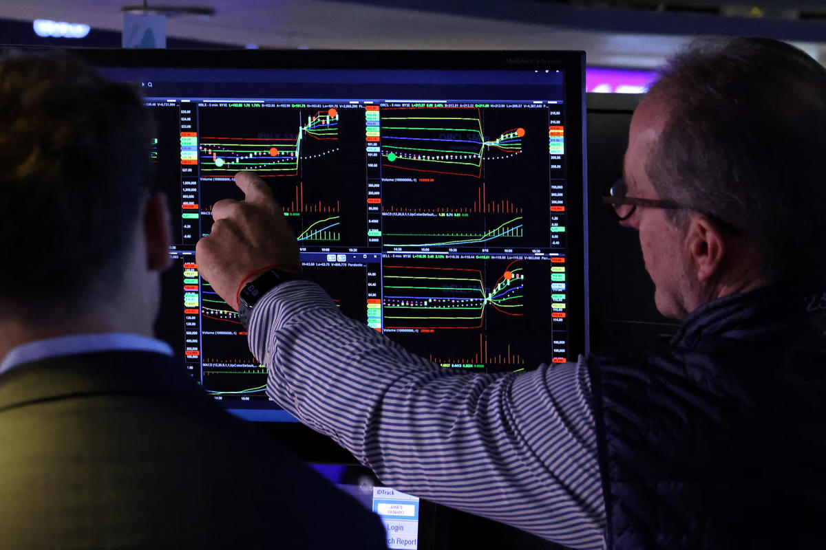 Xung đột Trung Đông ảnh hưởng sâu rộng đến tài chính toàn cầu.