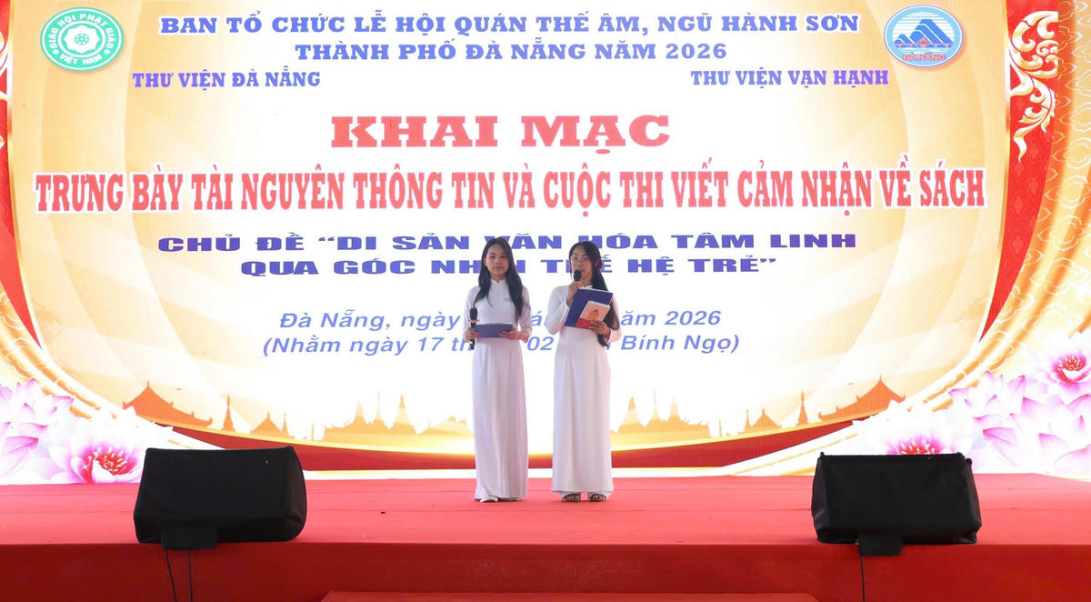 Trang nghiêm nghi lễ tại Lễ hội Quán Thế Âm Ngũ Hành Sơn Đà Nẵng