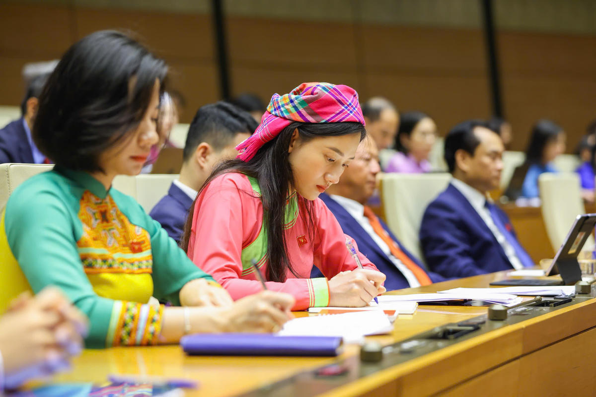 Các đại biểu dự phiên khai mạc Kỳ họp thứ Nhất, Quốc hội khóa XVI.