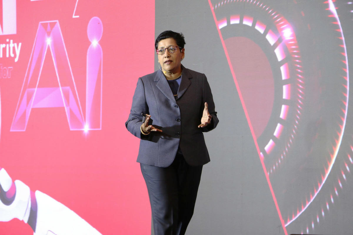 Bà Ruma Balasubramanian - Chủ tịch Check Point khu vực châu Á - Thái Bình Dương và Nhật Bản phát biểu.