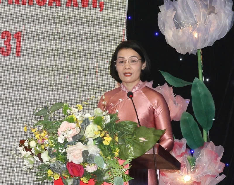 Bà Đỗ Thị Toán, Phó Chủ tịch Thường trực Ủy ban MTTQ tỉnh Thanh Hóa phát biểu chỉ đạo tại hội nghị. Ảnh: Nguyễn Chung.