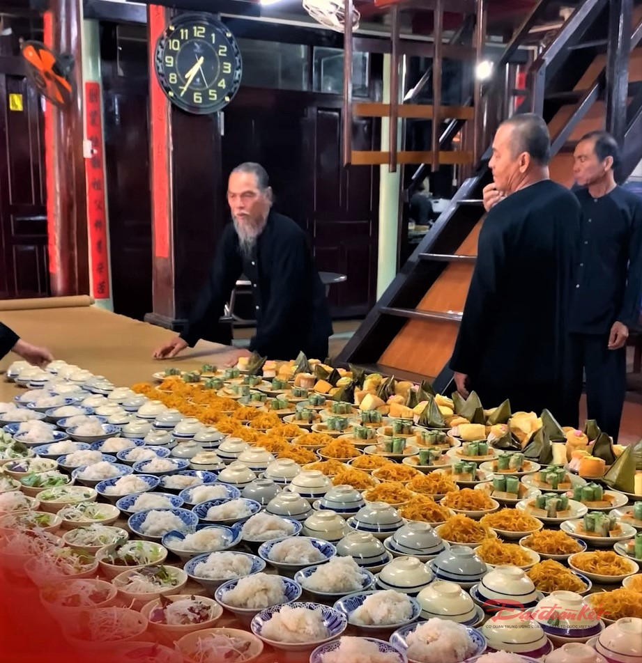 Lễ hội chính Nhà Lớn Long Sơn là ngày giỗ Ông Trần (Vía Ông) vào 20/2 Âm lịch. Ảnh: BTC.