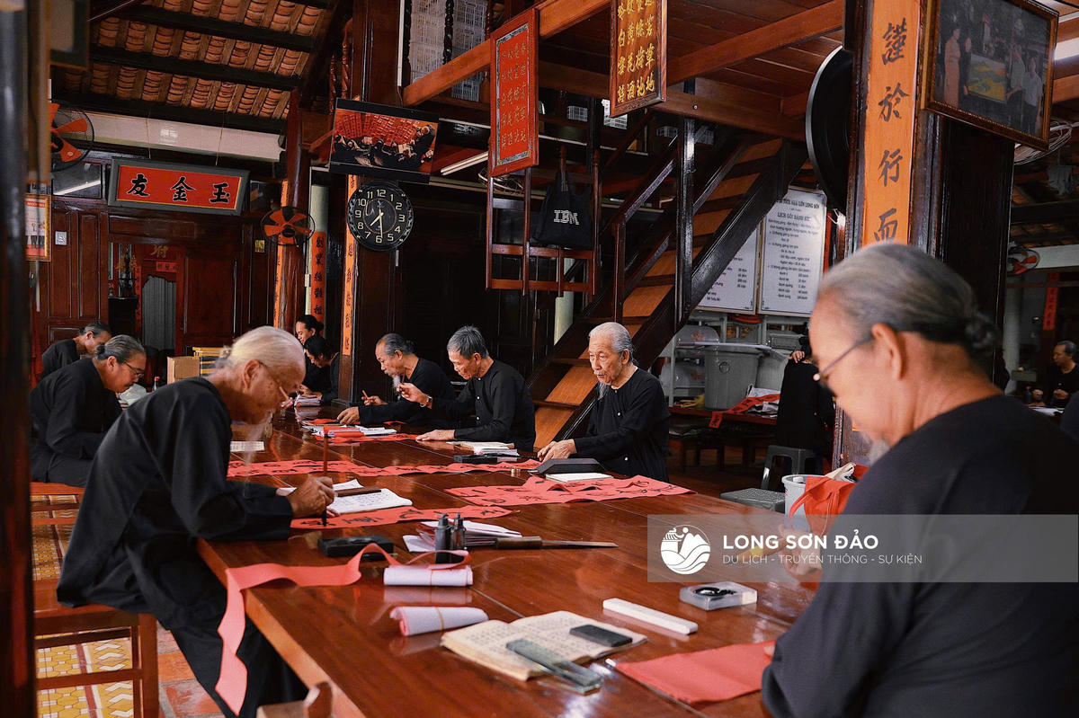 Lễ Vía Ông Nhà Lớn Long Sơn - Sức sống của một không gian văn hóa hàng trăm năm tuổi