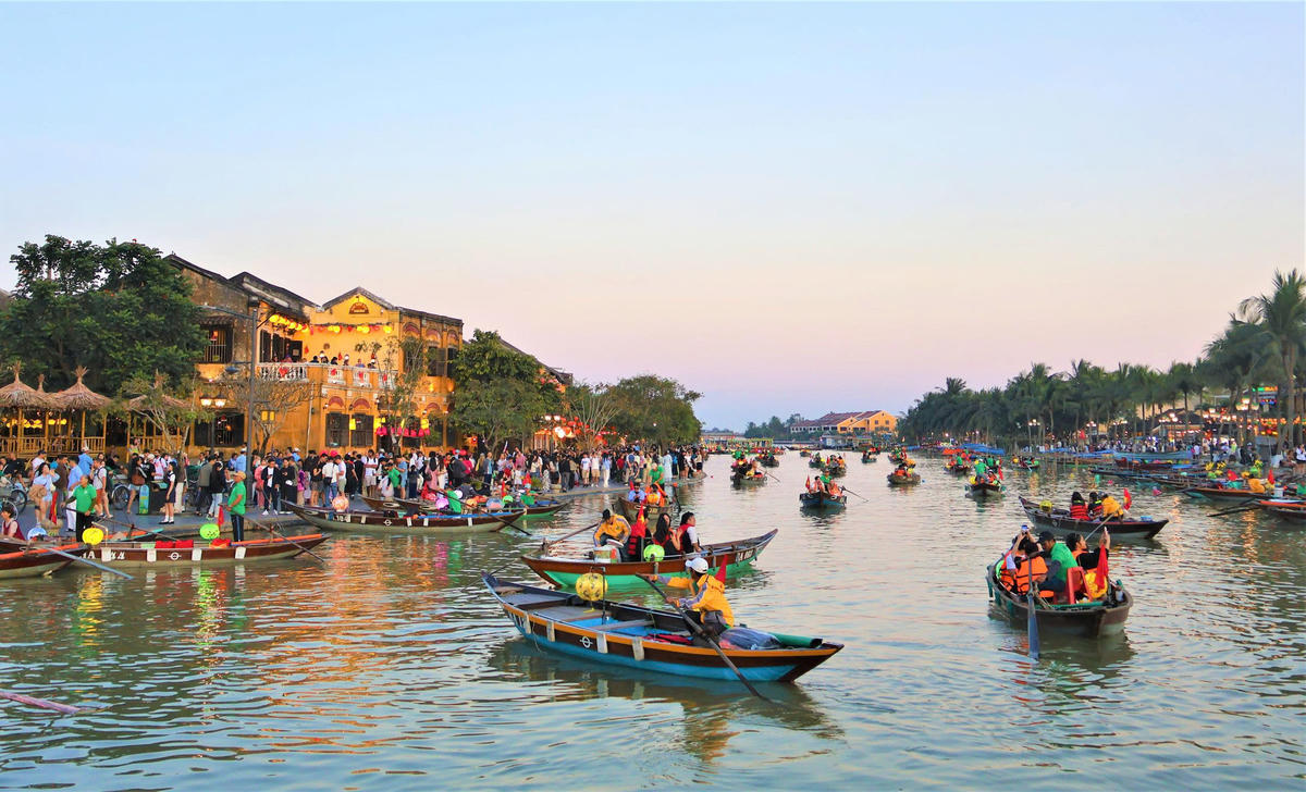 Một góc phố cổ Hội An, TP Đà Nẵng. Ảnh: Tấn Thành.