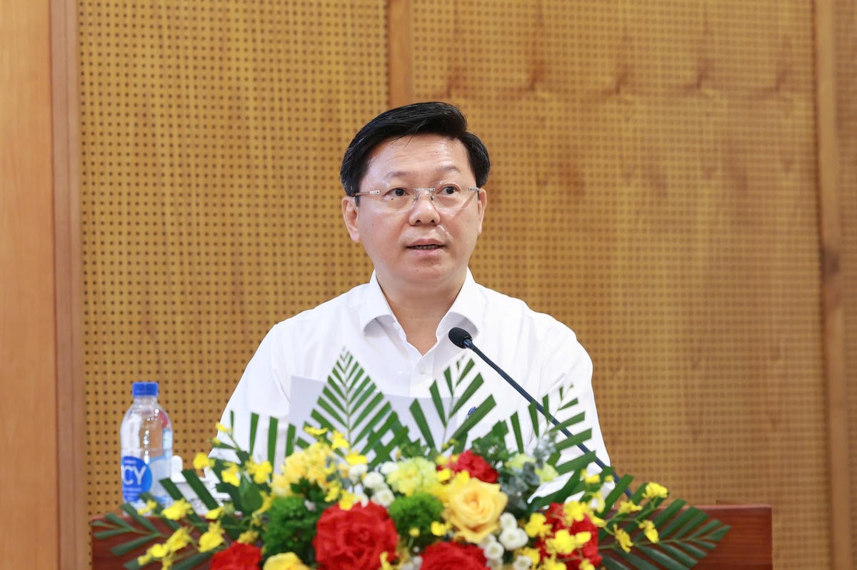 Ủy viên Trung ương Đảng, Phó Trưởng ban Tuyên giáo và Dân vận Trung ương Trần Thanh Lâm phát biểu kết luận tại hội nghị. Ảnh: Đạt Lê