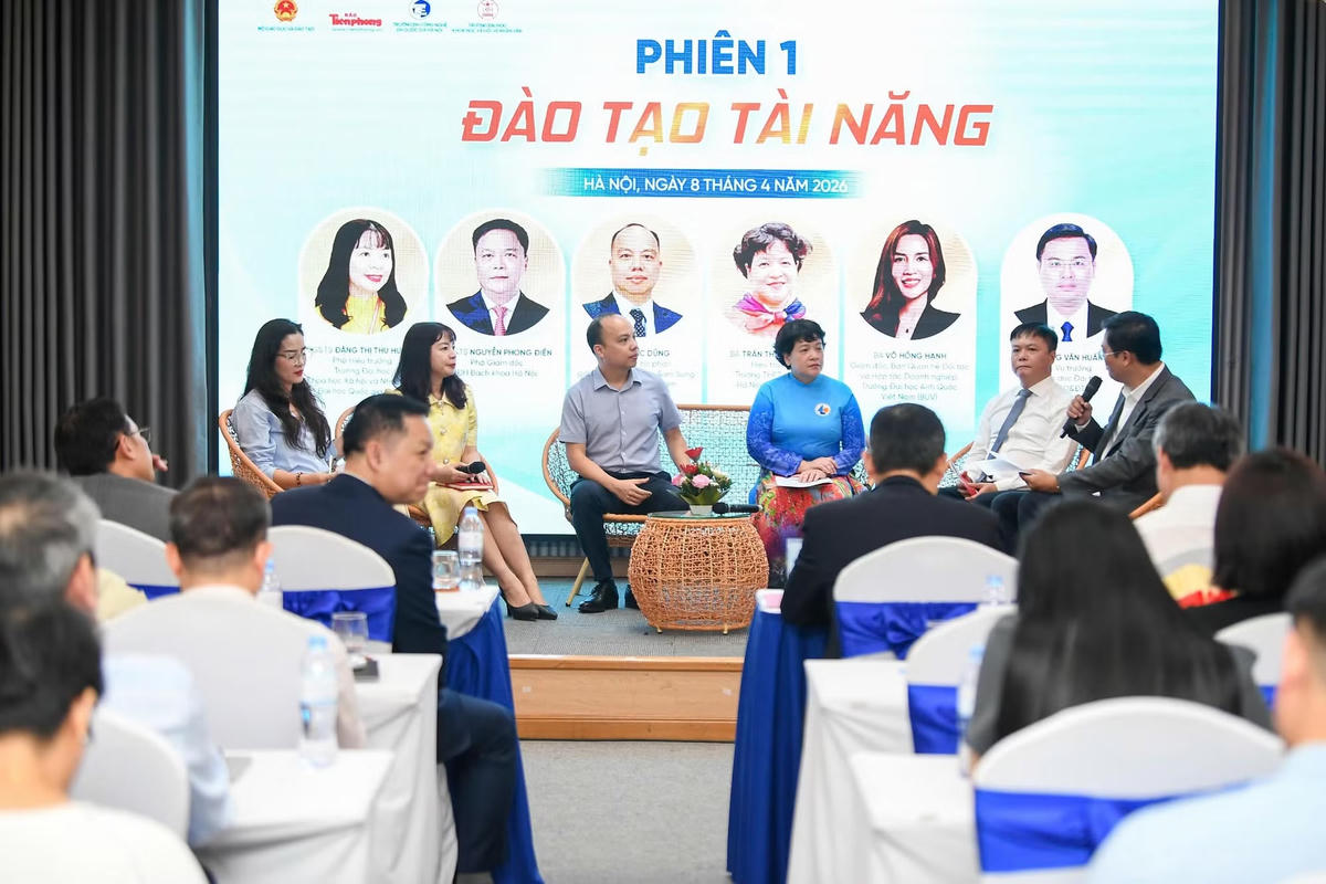 Các đại biểu tham gia thảo luận tại hội thảo.